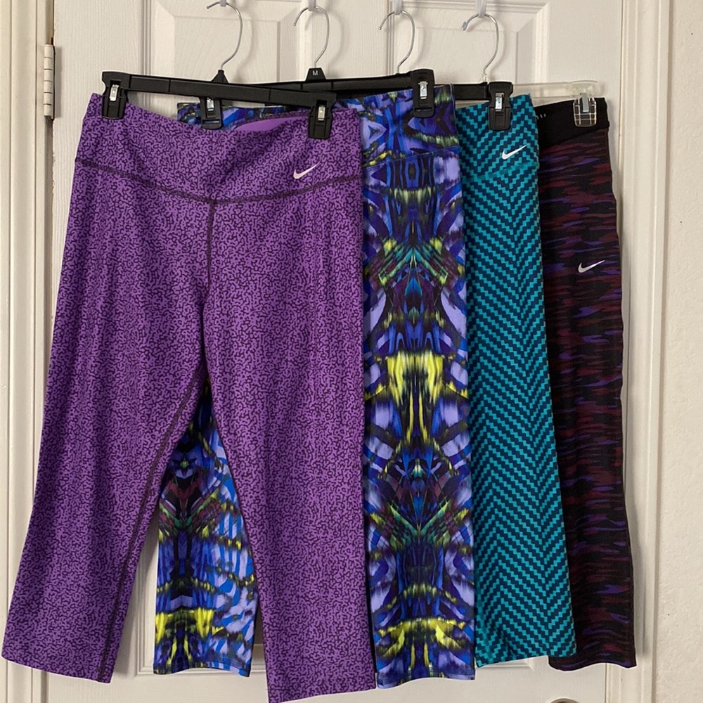4 pair of leggins! 3 Nike work out leggings and 1 Fabletics